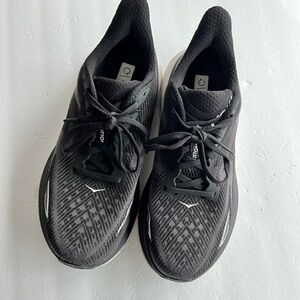 Hoka Clifton 9 Sneakers